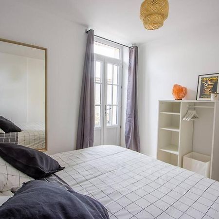 Appartement Avec Terrasse Et Parking, A โม ภายนอก รูปภาพ