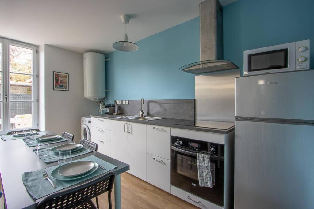 Appartement Avec Terrasse Et Parking, A โม ภายนอก รูปภาพ